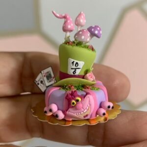 Alice in Wonderland Cake by Betinha Murta